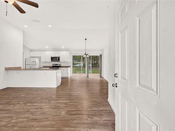 4th image of 6255 SE 165TH COURT
