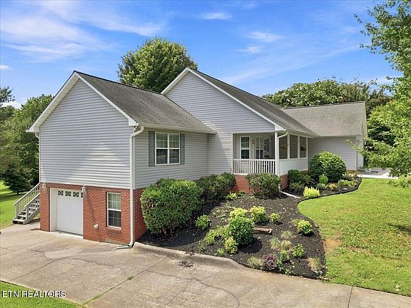 3rd image of 2857 Rhett Butler Dr