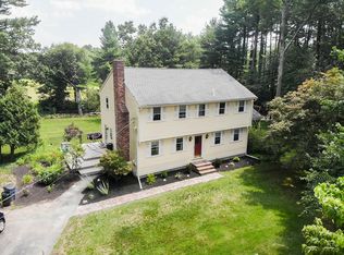 7 Deana Ln, Chelmsford, MA 01824