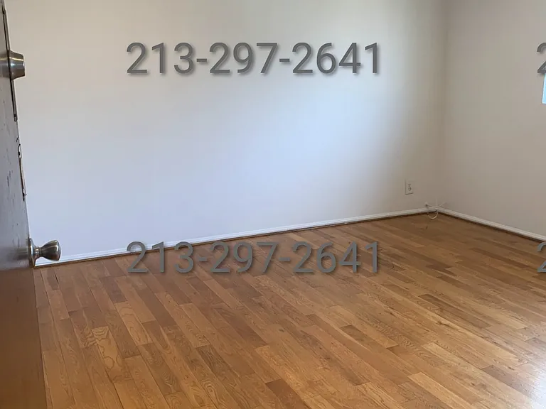 2503 W 4th St #7 — Photo 5
