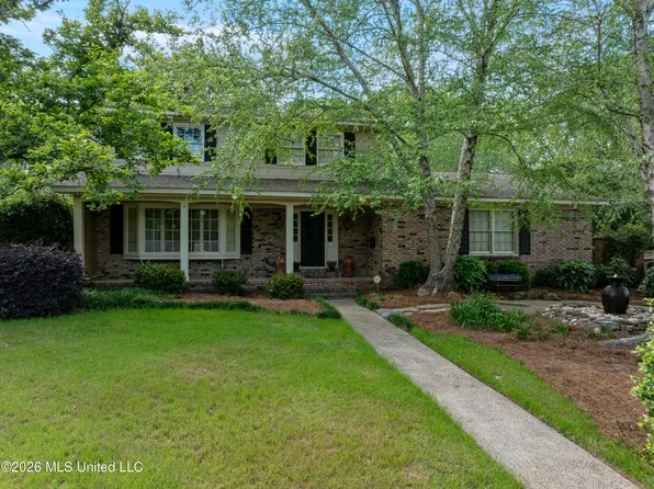 207 Southampton Rd, Hattiesburg, MS 39401