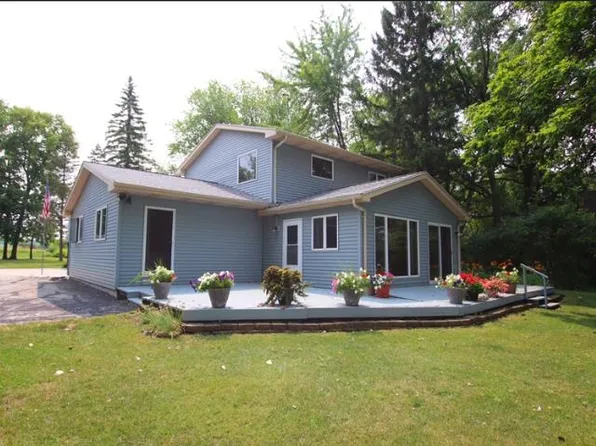 N9722 Highland Park Rd, Malone, WI 53049