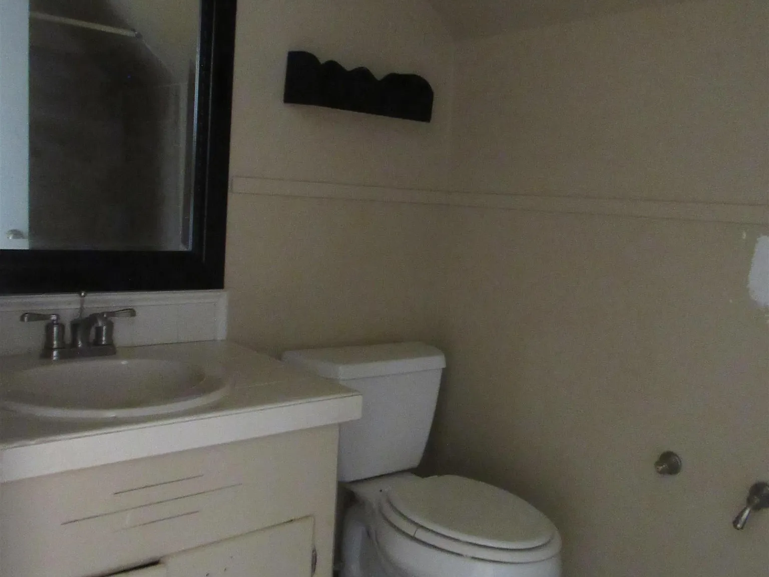6201 Blackhawk Drive - 1 — Photo 3