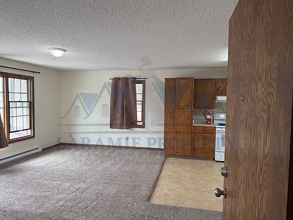 3rd image of 1725 Fetterman Dr Unit D