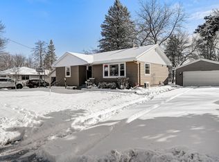 185 Poplar Ave N, Annandale, MN 55302