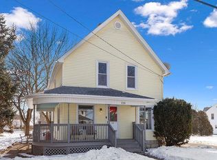 225 1st St, Manhattan, IL 60442