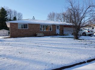 317 S Gershwin St, Stetsonville, WI 54480
