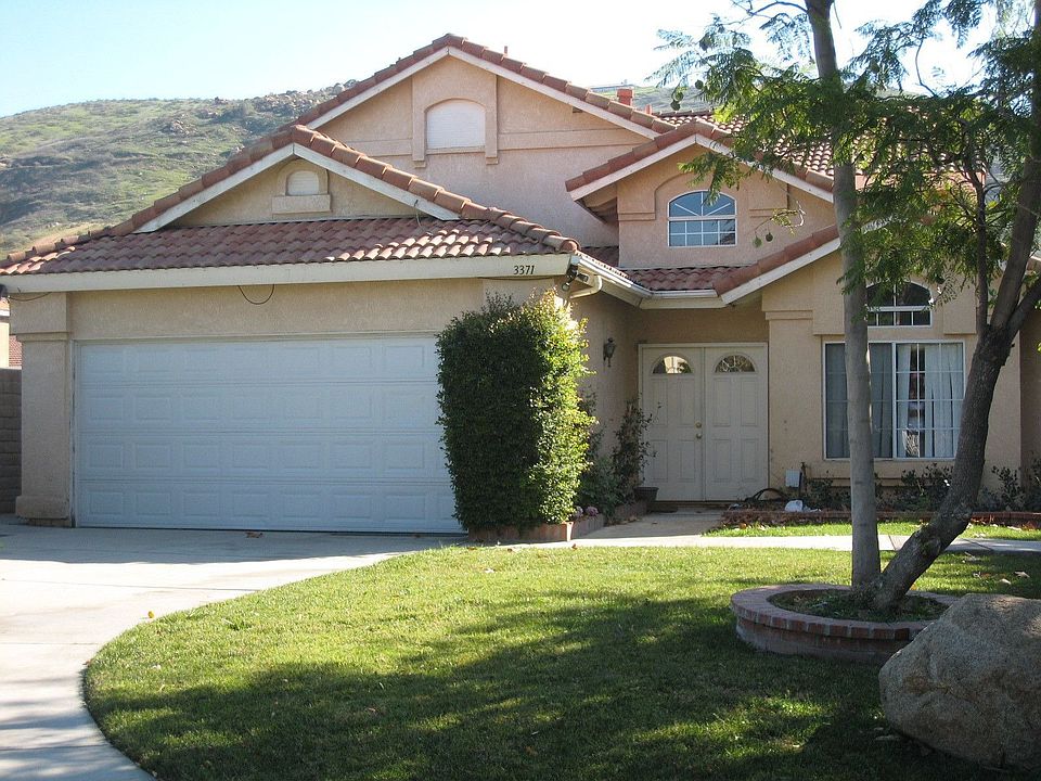 COMPLIMENTS OF PARK PLACE REAL ESTATE