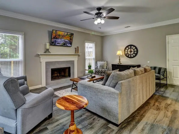 10640 Victory Gate Dr, Johns Creek, GA 30022