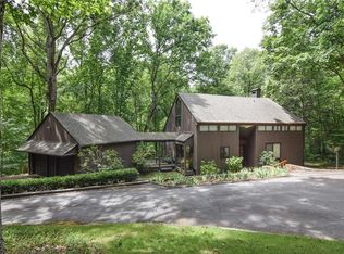 220 Warbranch Rd, Central, SC 29630