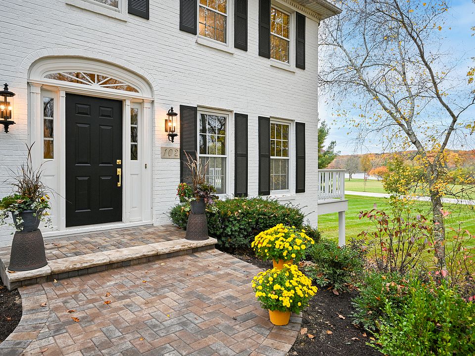102 Crane Rd, Saint Charles, IL 60175 Zillow