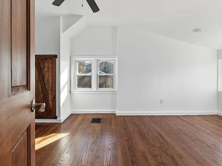56 Powers Rd — Photo 27