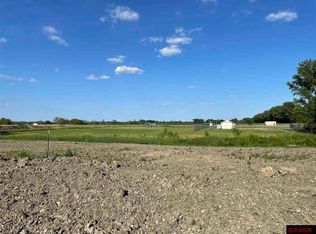 1832 Indigo Trl, Mankato, MN 56001
