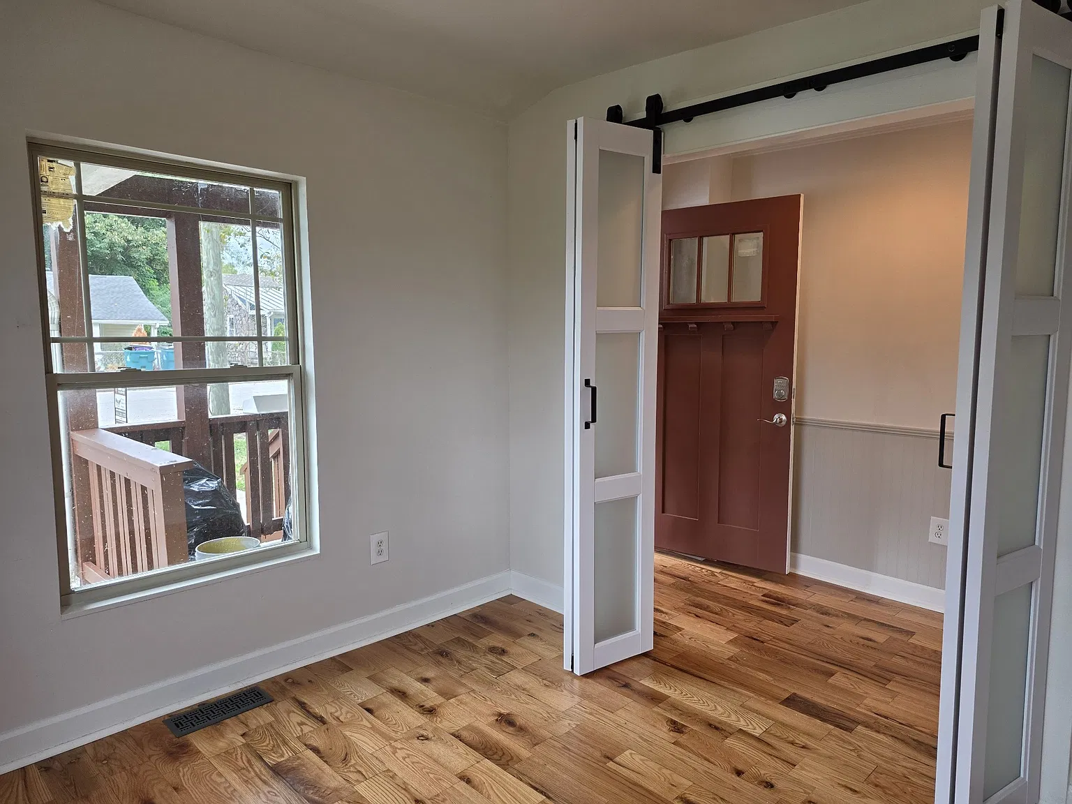 3 bed, 1344 sqft, $2,500 — Photo 4