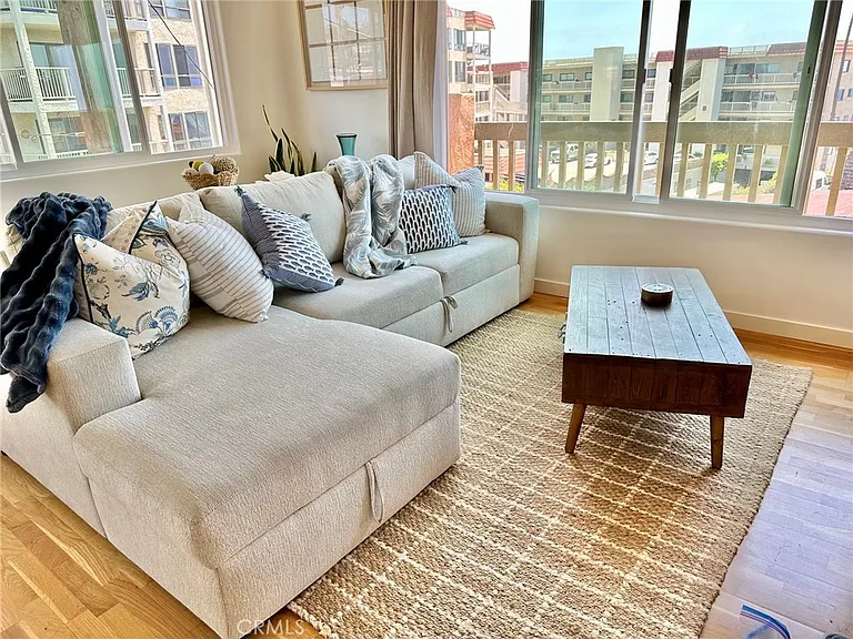 409 Arenoso Ln #12 — Photo 8