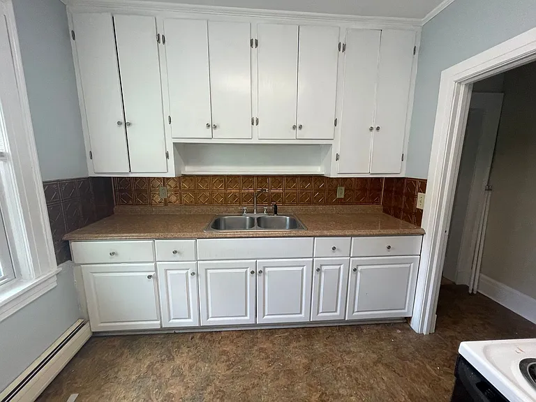 30 George St #2 — Photo 13