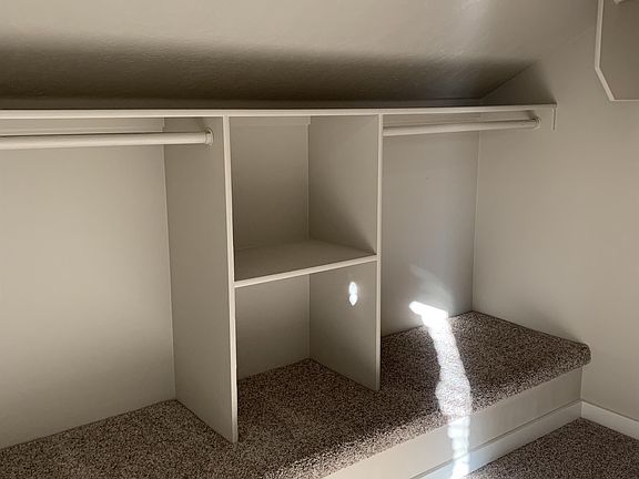 Walk in closet