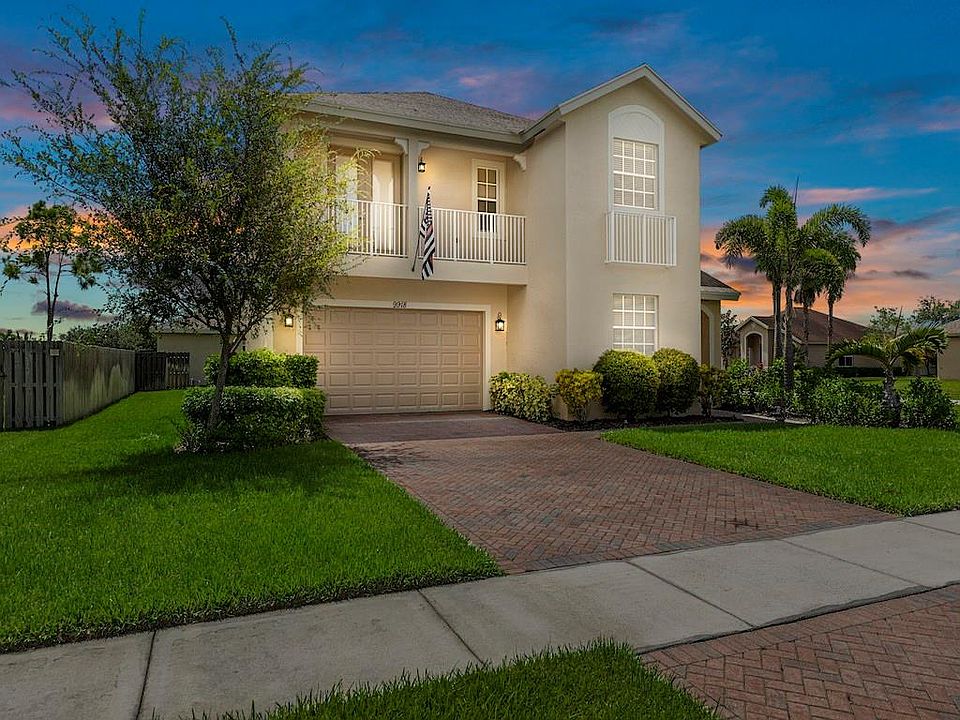 1st image of 9918 E Verona Cir