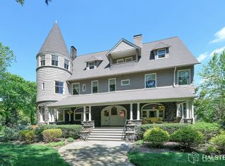 4 Duryea Rd, Montclair, NJ 07043
