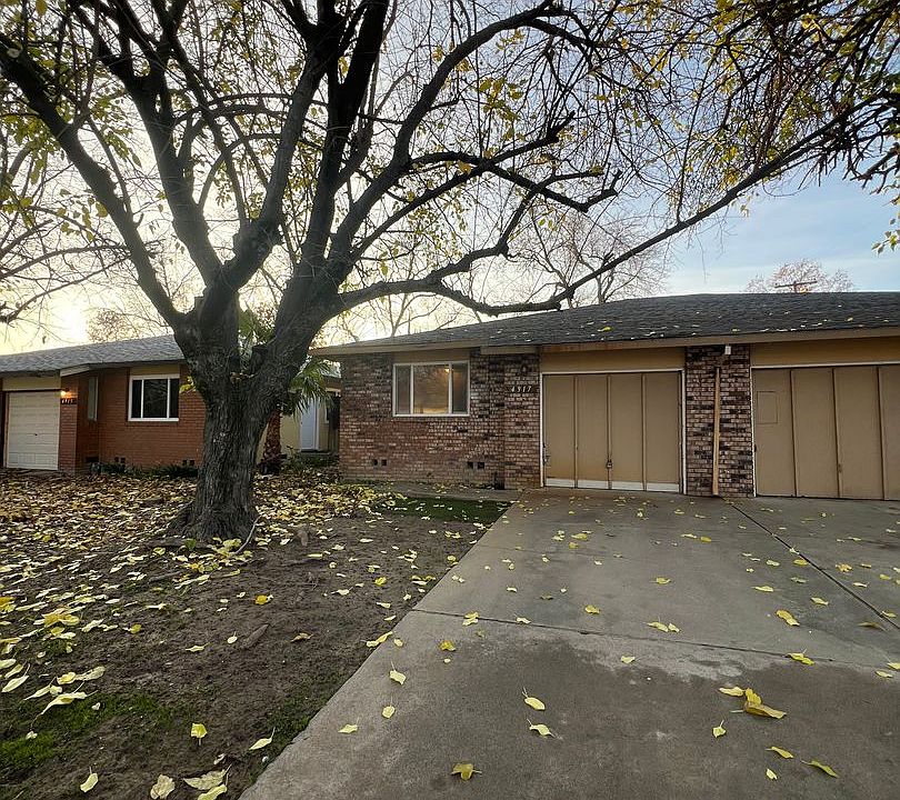 1st image of 4917-19 Orchid Way #4917