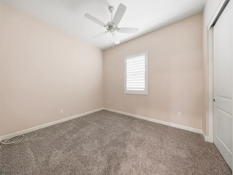 4897 N 207th Ln — Photo 16