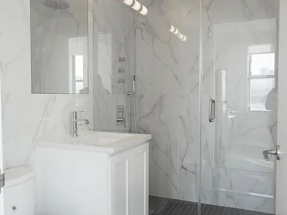 1st image of 206 E 95th St APT 8C
