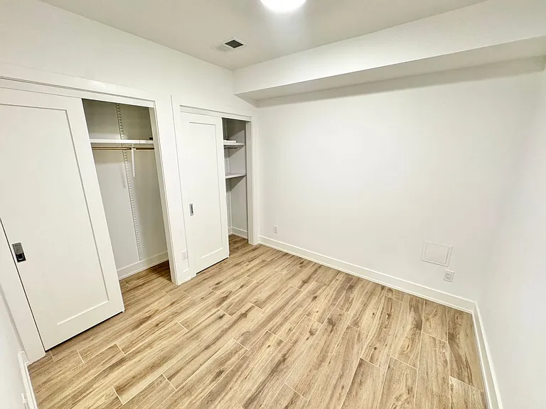 2217 40th Pl NW #1 — Photo 5