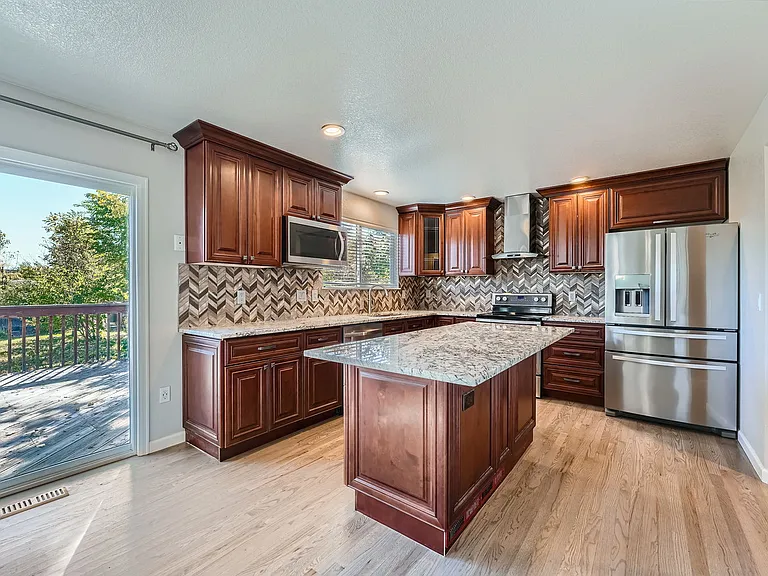 4466 Hunterwood Dr — Photo 7