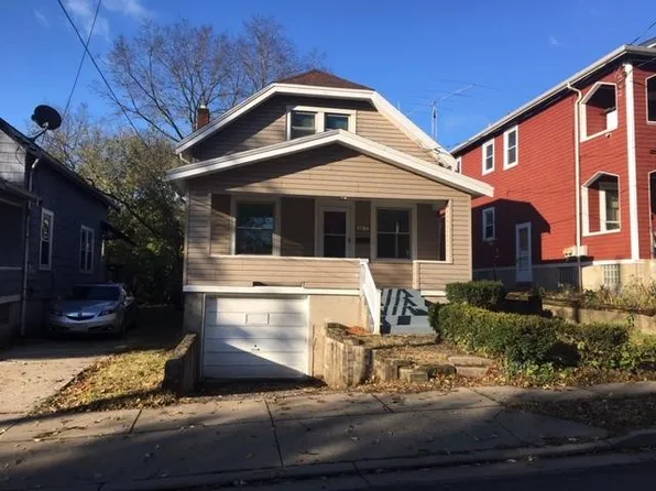 4615 Chickering Ave, Cincinnati, OH 45232