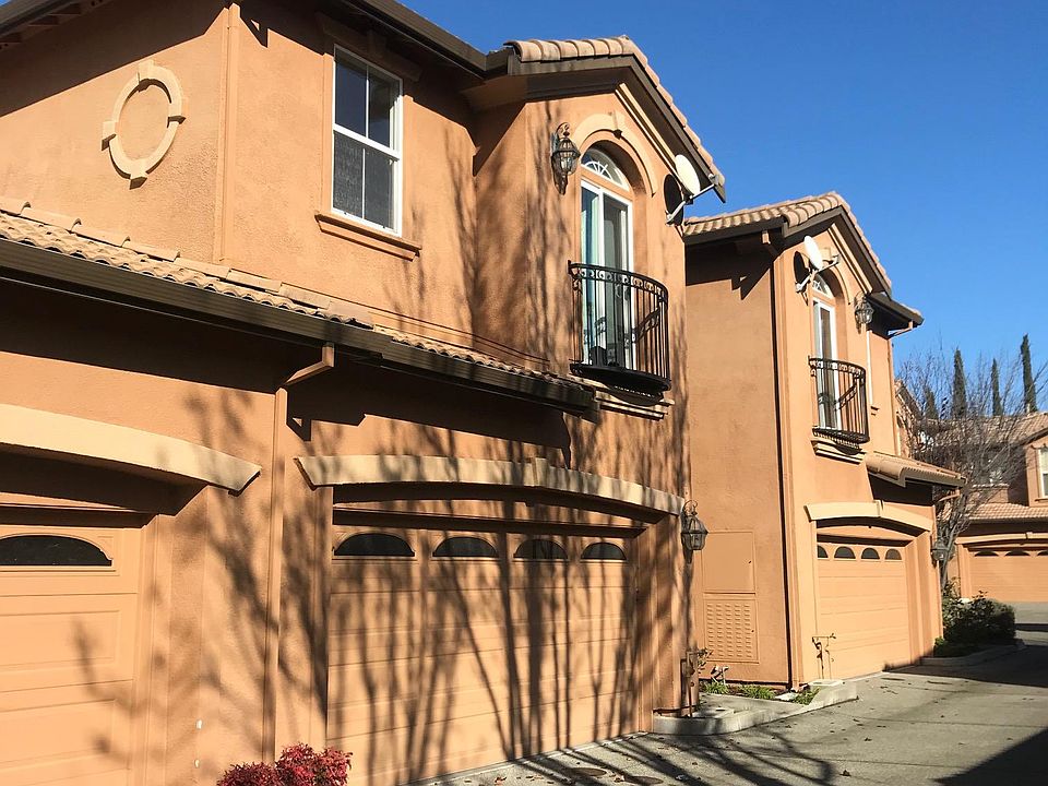 1st image of 8304 Montiglio Ct