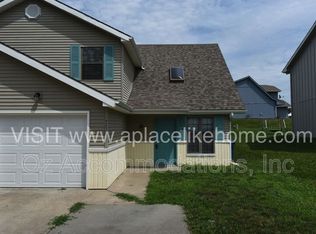 421 Spring Ave, Liberty, MO 64068