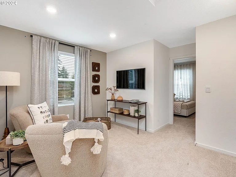 5401 NE 66th Pl — Photo 9