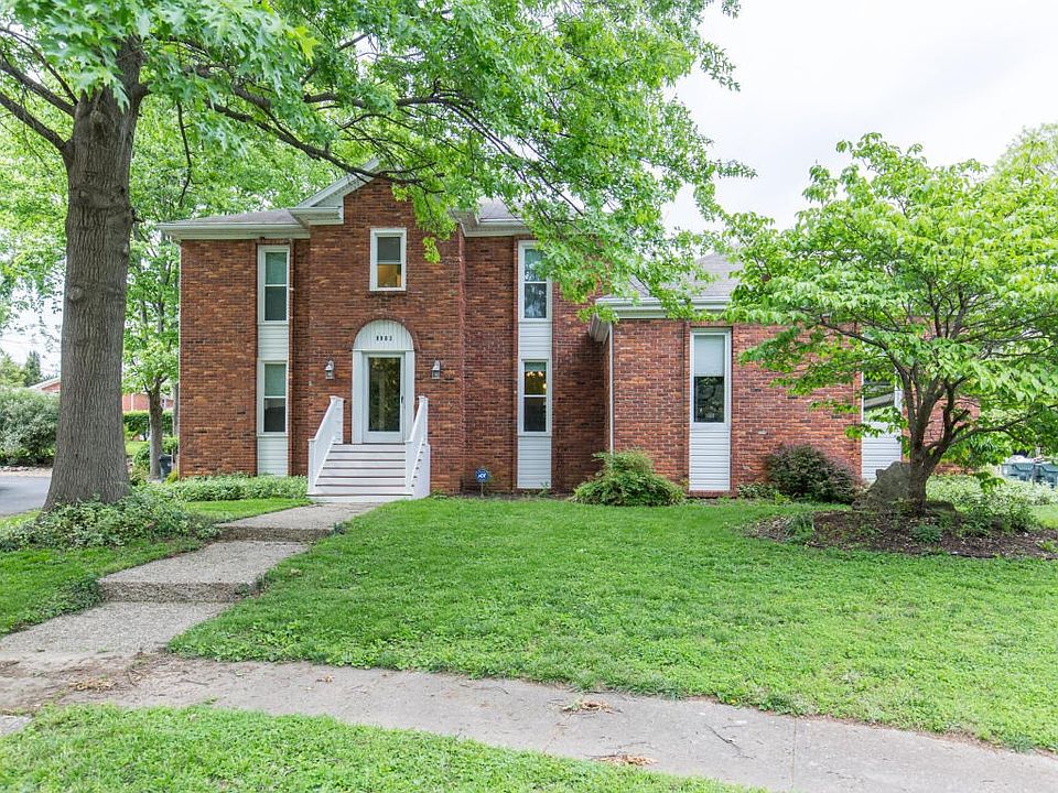 9903 Roundstone Trace