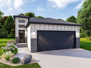 1024 David Dr, Grand Forks, ND 58201