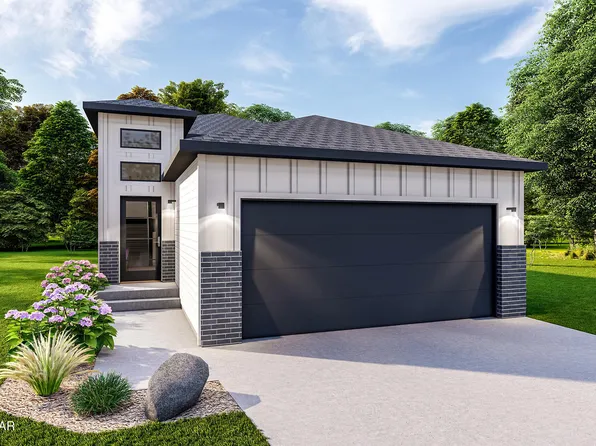 1024 David Dr, Grand Forks, ND 58201