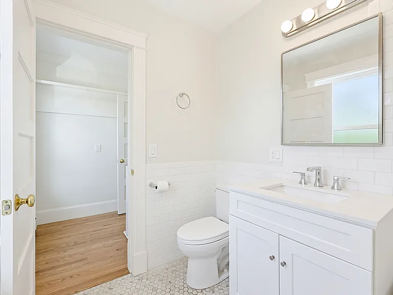 96 Liberty St #2 — Photo 8