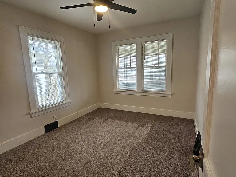 118 N 4th St #1 — Photo 10