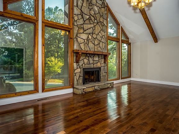 5th image of 917 Blackwell Ct