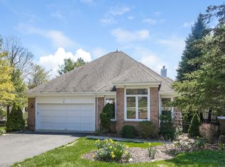 19 Longledge Dr, Port Chester, NY 10573