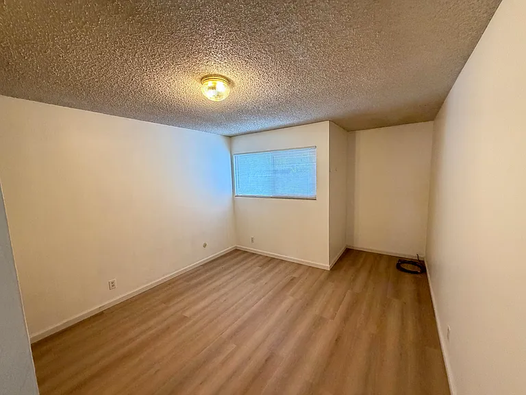 814 Orchard Ave — Photo 14