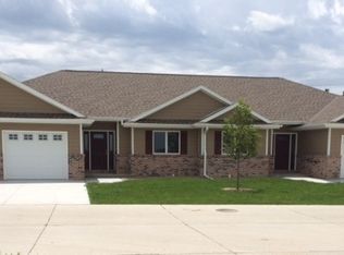 5610 Eastbrooke Dr UNIT 21, Kearney, NE 68847
