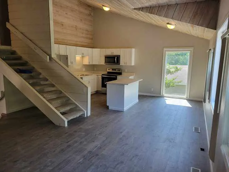 7 Hartwell Ct #C — Photo 1