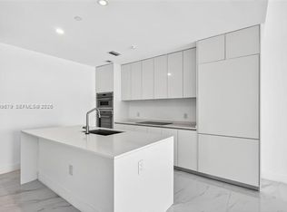 725 24th St #5006, Miami, FL 33137