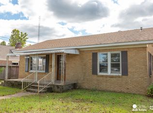 207 Mena St, Mena, AR 71953