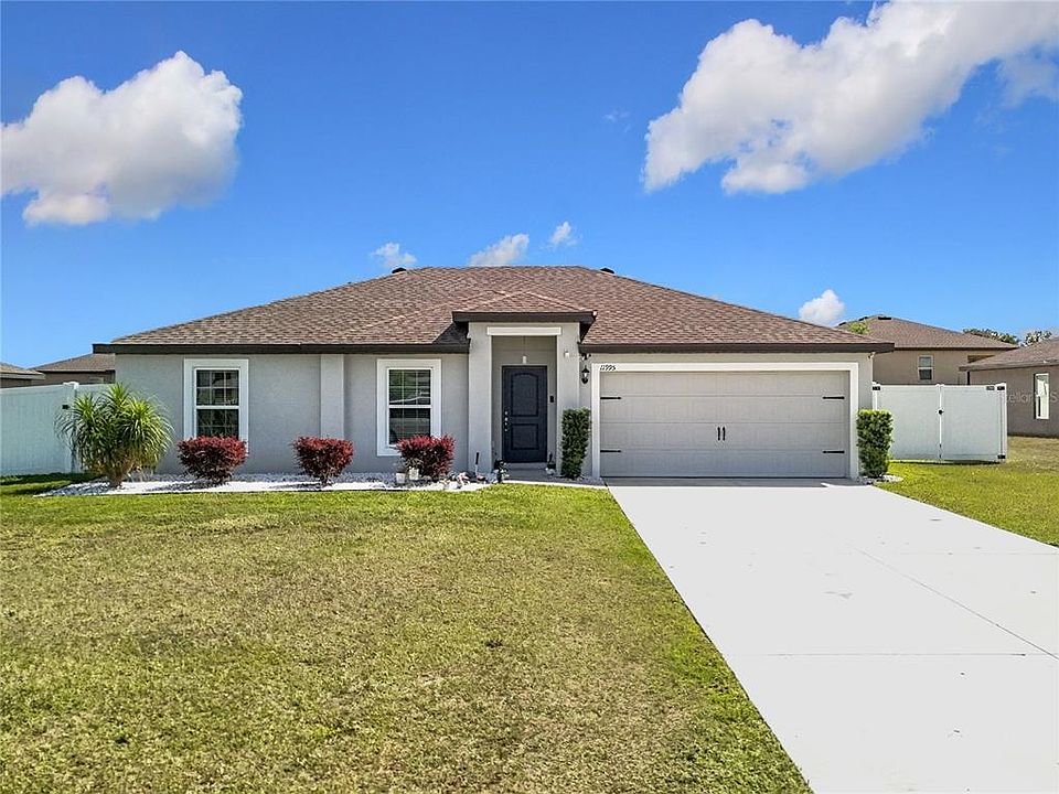 1st image of 11995 Callicarpa Ln