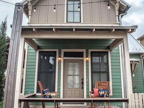 3rd image of 33 Boardwalk Unit C