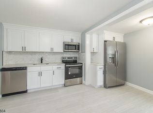 21 Townsend St, Newton, NJ 07860