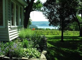 10272 Cross St, Hammondsport, NY 14840