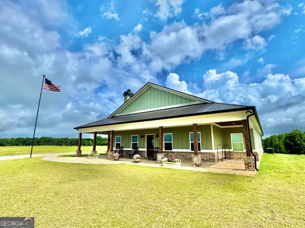 542 Spears Ln, Mansfield, GA 30055