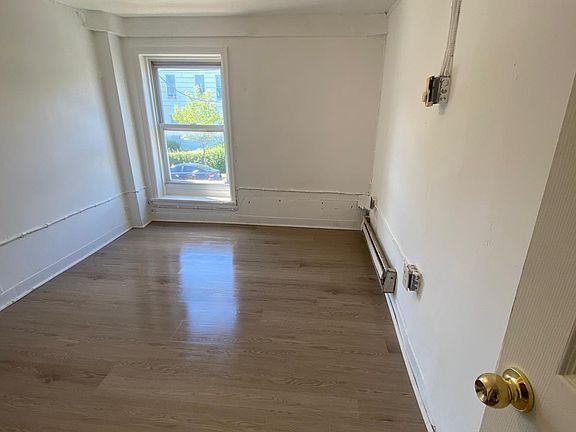 3rd image of 912 Park St #11408612